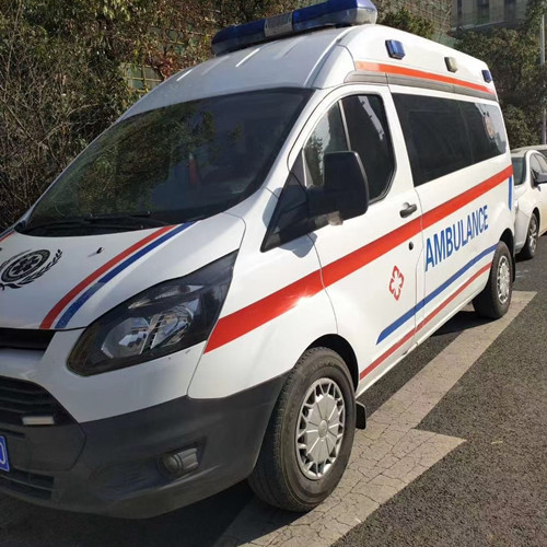 西乌珠穆沁品质救护车出租,为您的健康出行负责