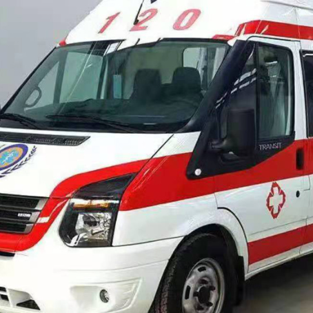 西乌珠穆沁非急救护送病人转院租赁救护车的优缺点对比